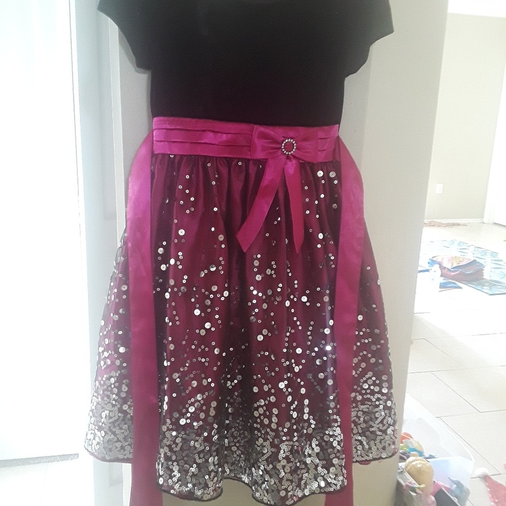 Girls dresses